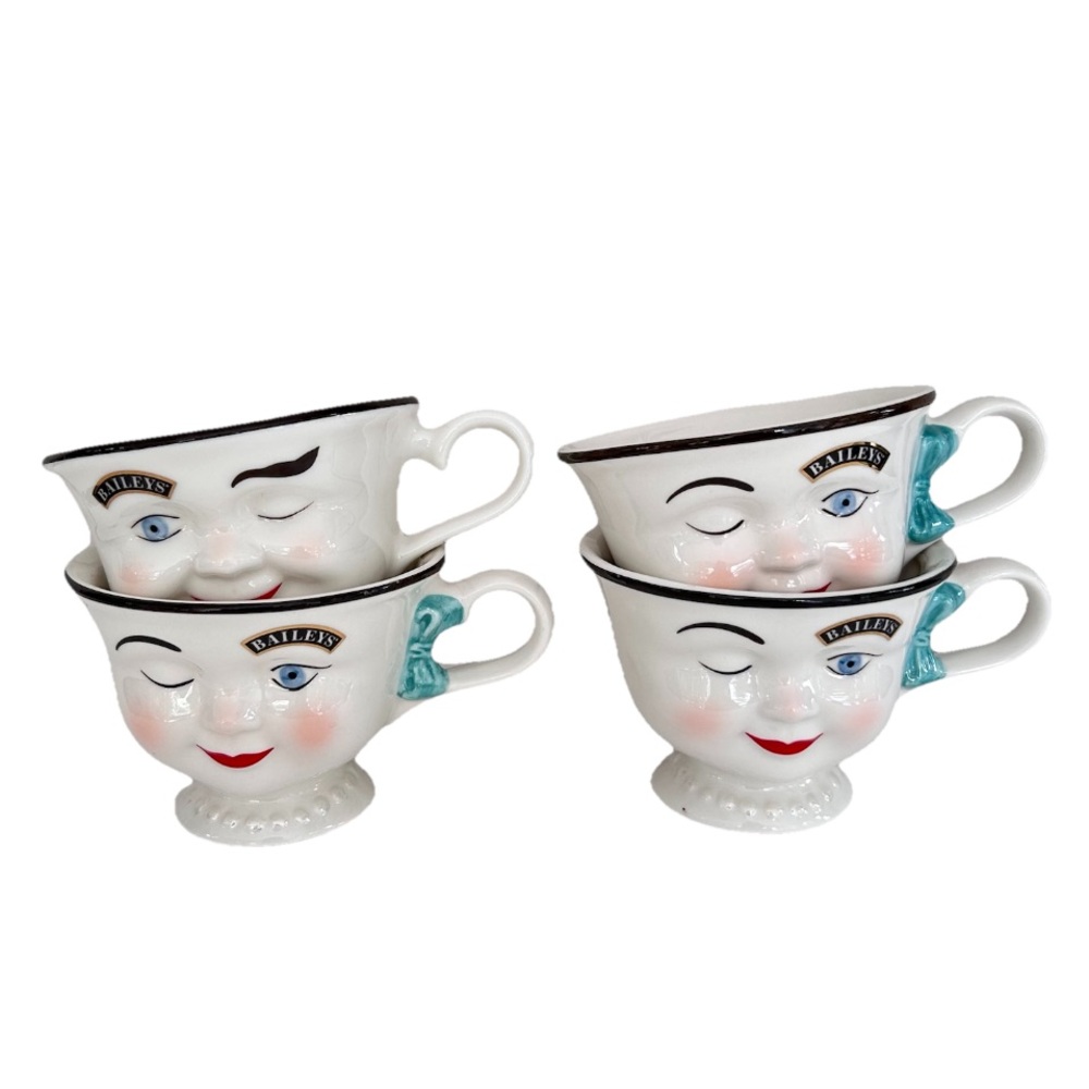 Baileys’ Mugs Cup set of 4 Mr & Mrs Winky Face